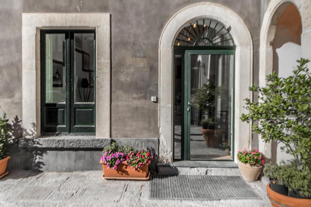 Nerello Suites And Rooms Catania Luaran gambar